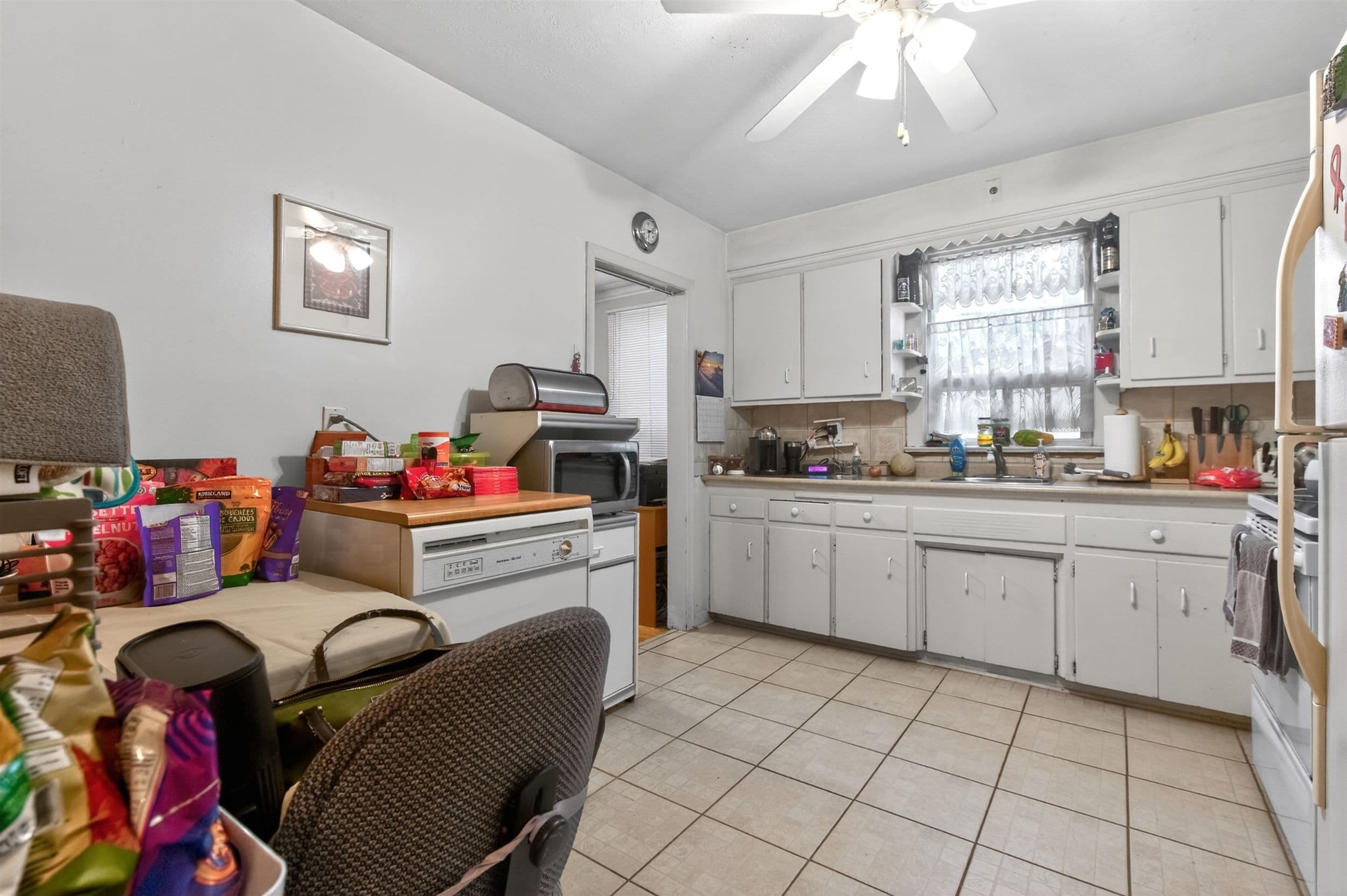 MN FL-2Bdrm Apt-Brkfst Area