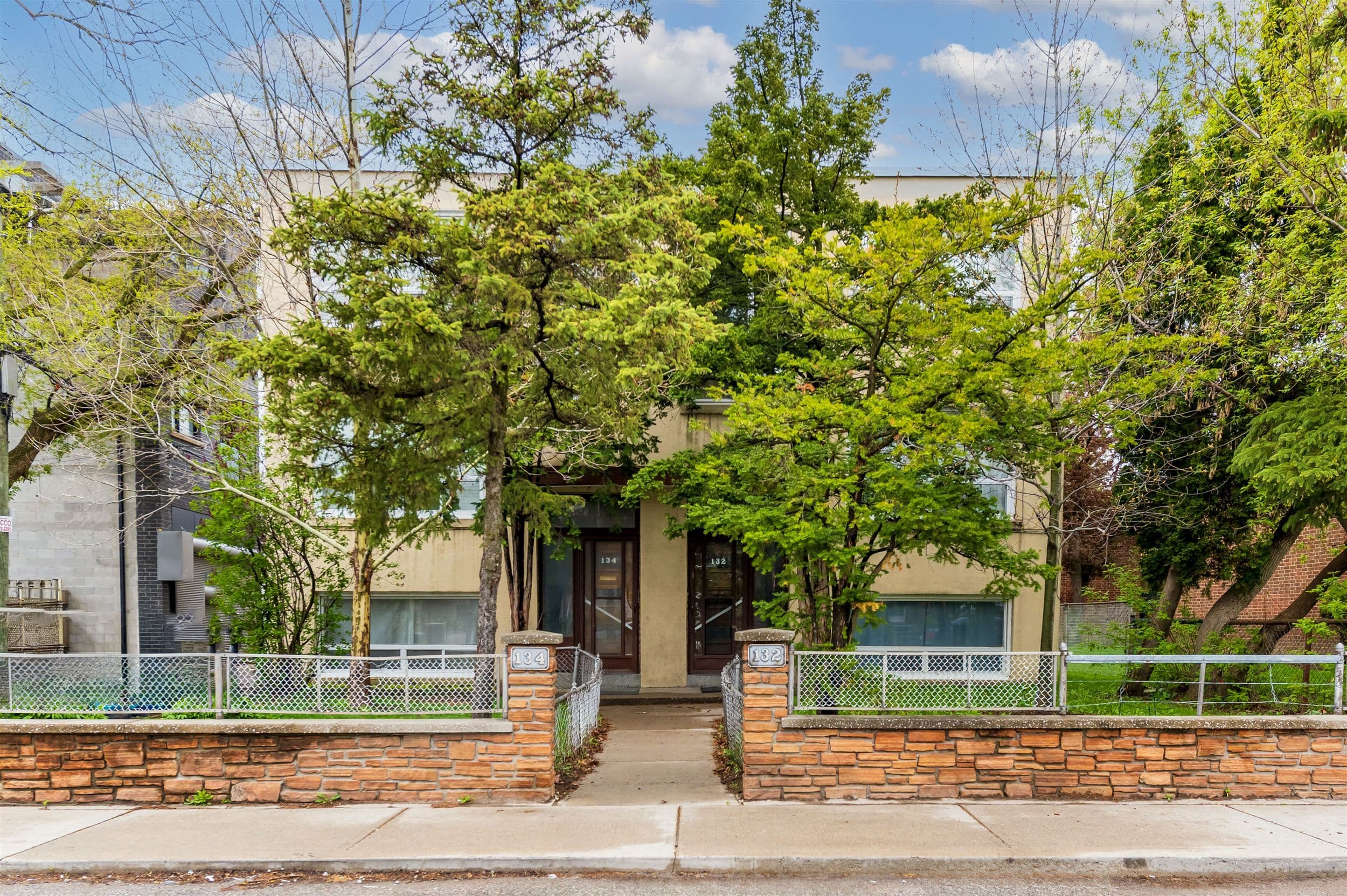 Listing photo of 10 bedroom multiplex in Toronto W03 at 132-134 Trowell Avenue.